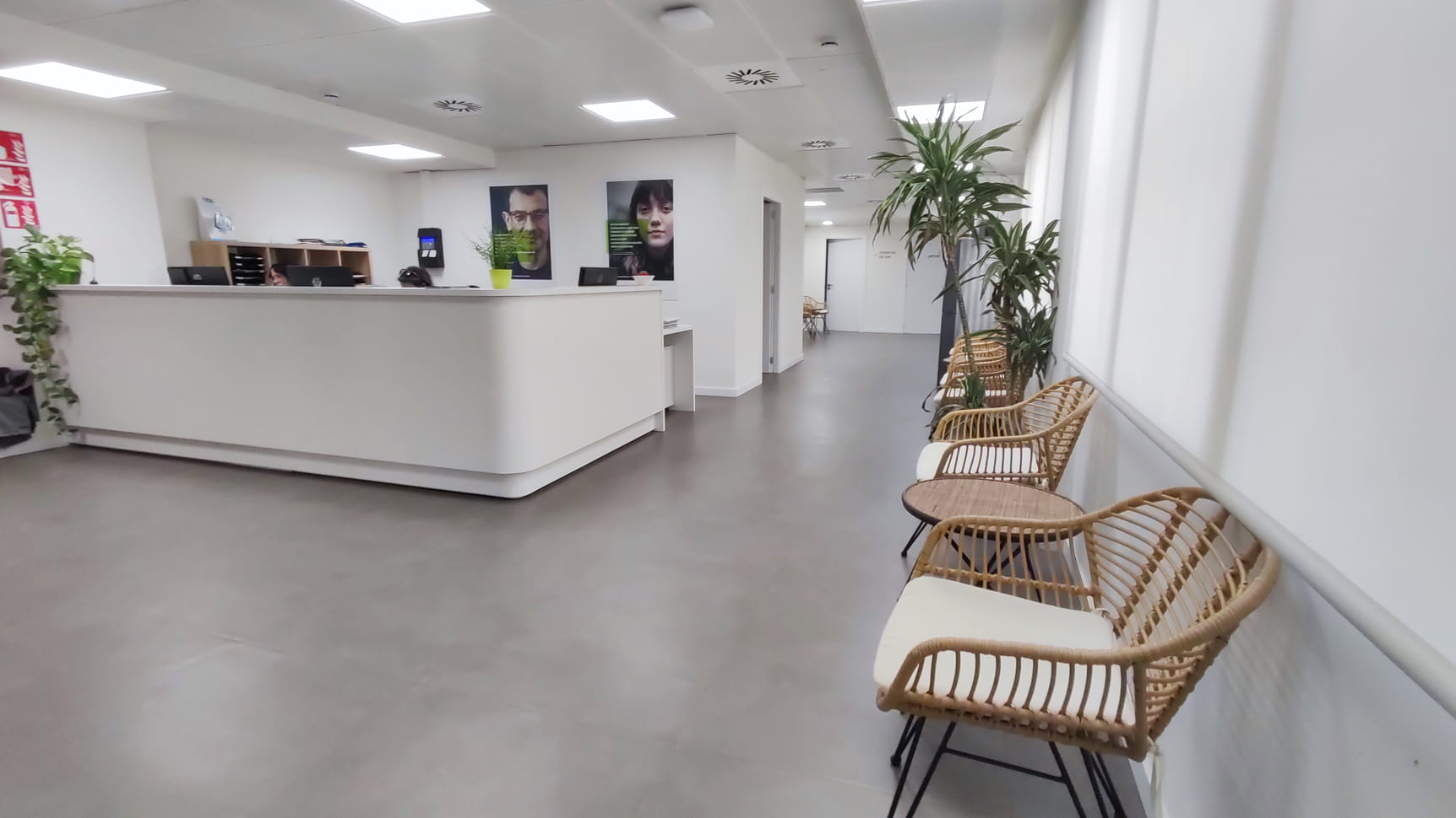 Sala de espera y zona de recepción